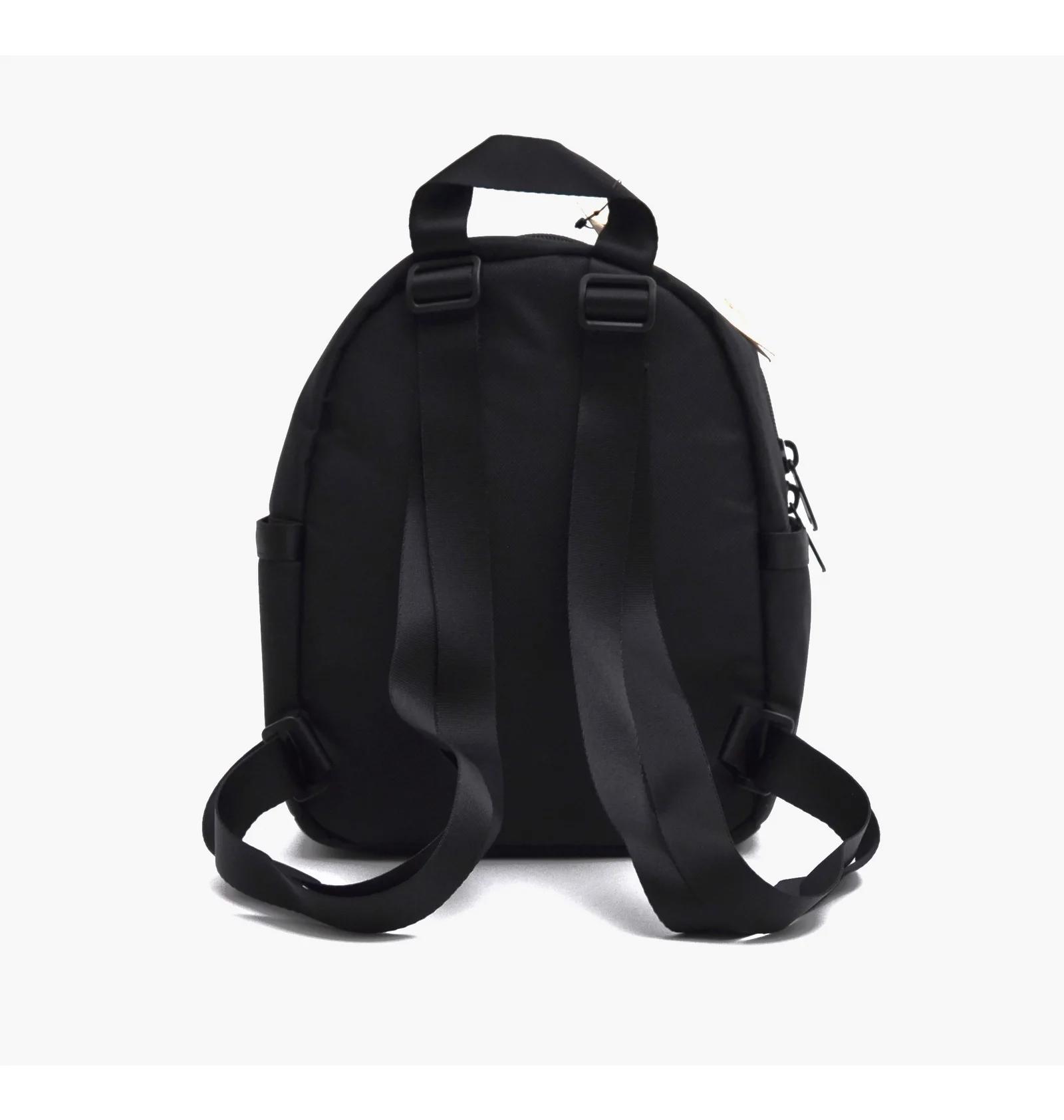 Рюкзак Nike W Nsw Futura 365 Mini Bkpk 6L (CW9301-010) Рюкзак Nike W Nsw Futura 365 Mini Bkpk 6L (CW9301-010)