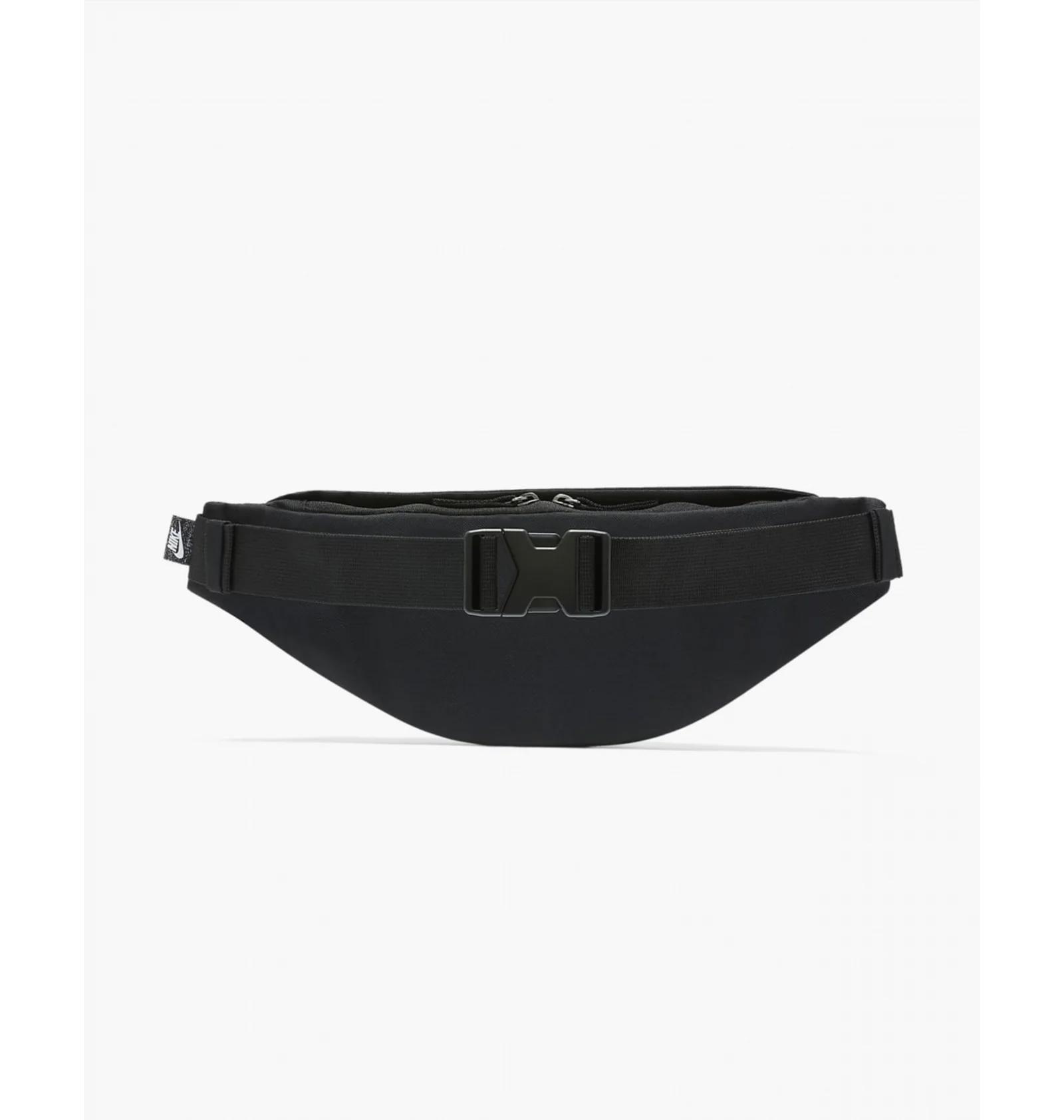 Сумка на пояс Nike Nk Heritage Waistpack - Fa21 (DB0490-010) Сумка на пояс Nike Nk Heritage Waistpack - Fa21 (DB0490-010)