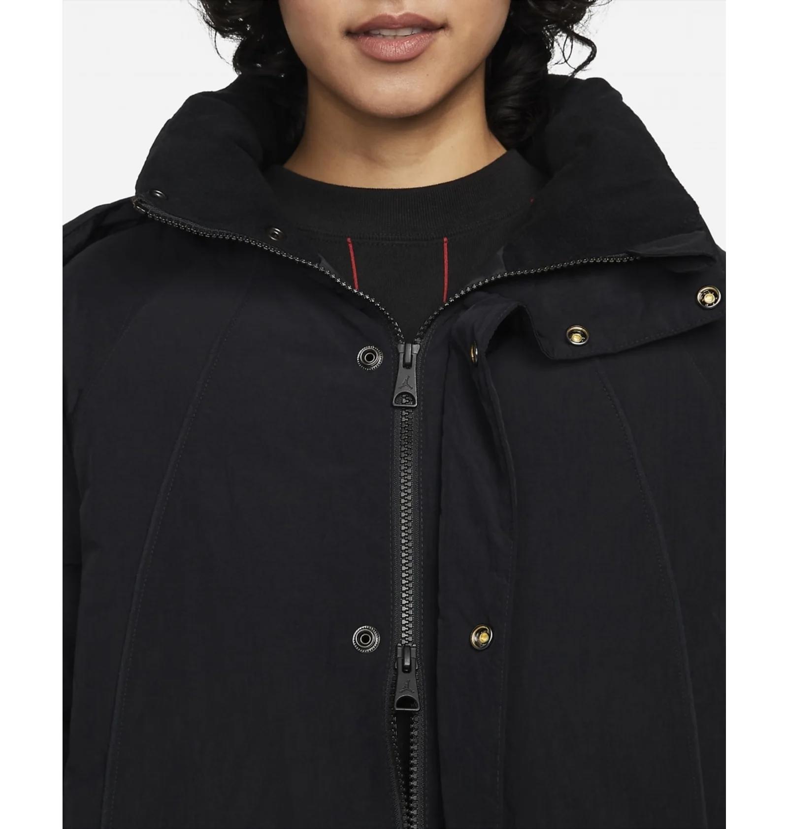 Куртка жіноча Jordan Essentials Down Parka Jacket (DH0781-010)