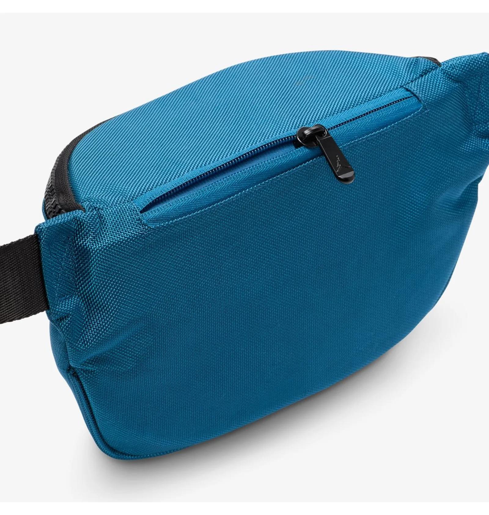 Сумка на пояс Jordan Side Bag (MA0887-U1R) Сумка на пояс Jordan Side Bag (MA0887-U1R)